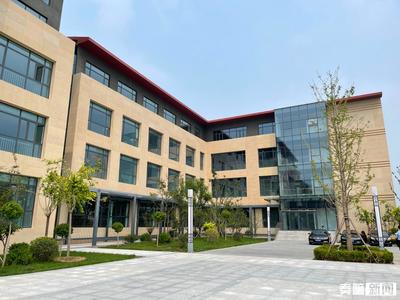 陵城區(qū)創(chuàng)業(yè)園 云計(jì)算裝備技術(shù)服務(wù)引領(lǐng)產(chǎn)業(yè)創(chuàng)新